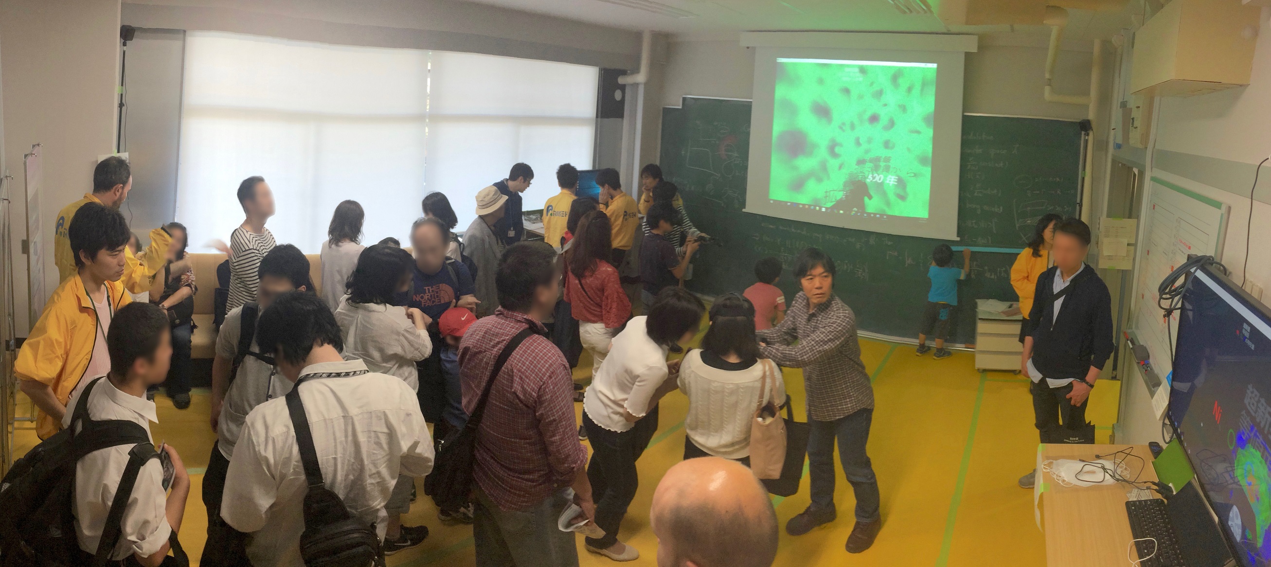 Panoramic photograph of the room at Open Day 2018.